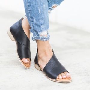 Rider Girl Taupe Flats